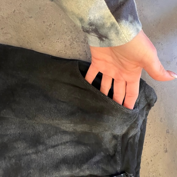 Sundry casual cotton skirt. Black and gray, size L. - Picture 2 of 7